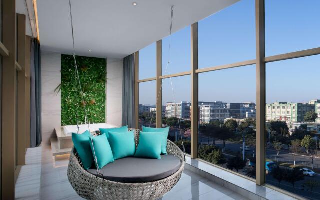 Ramada Encore by Wyndham Guangzhou South