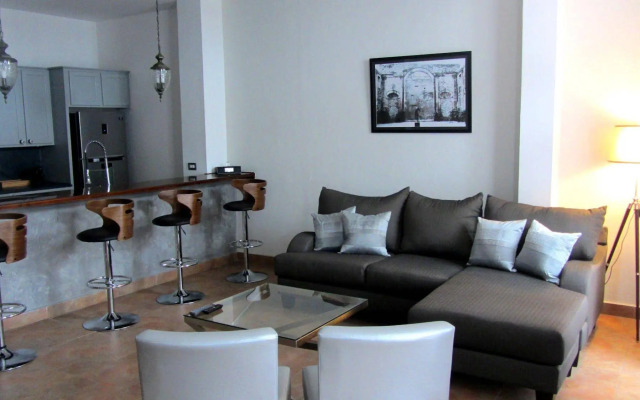 La Isabela Suites