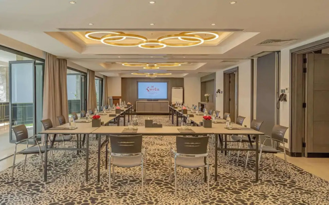 Kwetu Nairobi, Curio Collection by Hilton