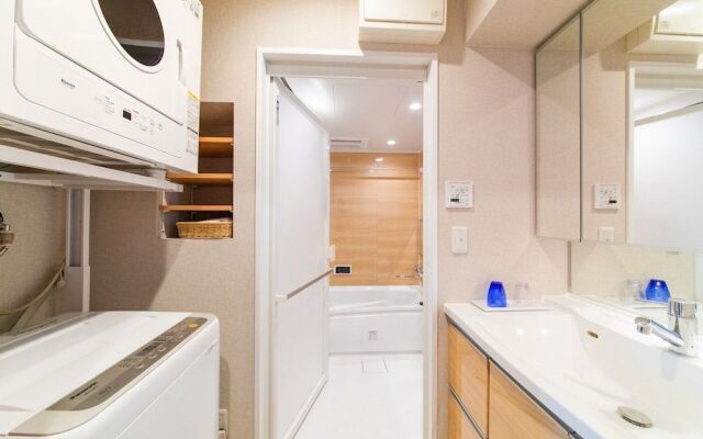 Yenn's Marina Inn Mercy