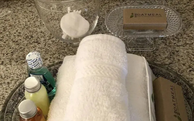 The Lake House Bed & Breakfast