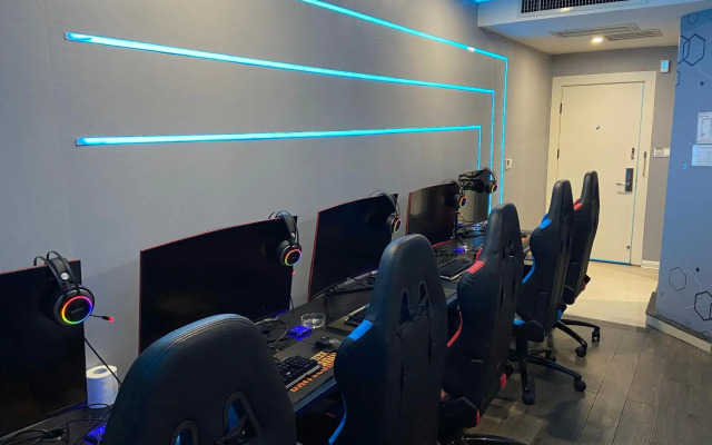 Wuyi E-Sports Hotel