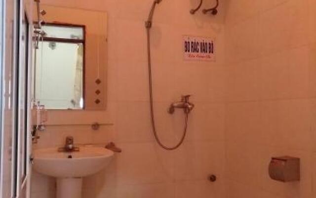 51 GuestHouse - 1st Branch