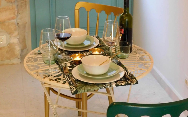 bezauberndes Steinhaus mit Garten in der Altstadt von Rovinj