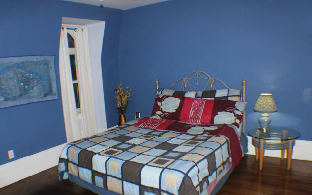 Comfy Guest House