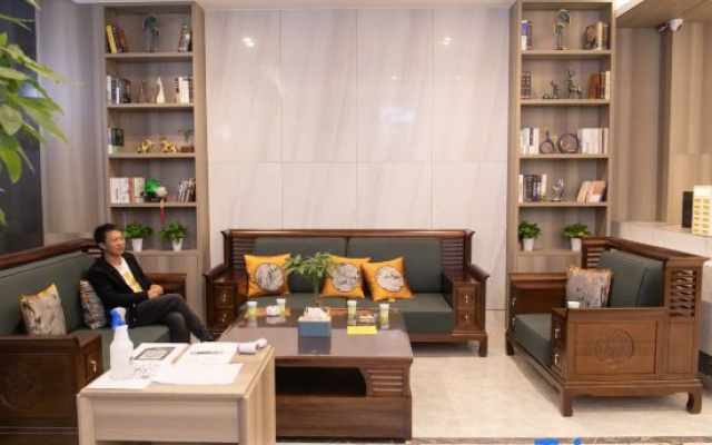 Jingbian Yadu Hotel