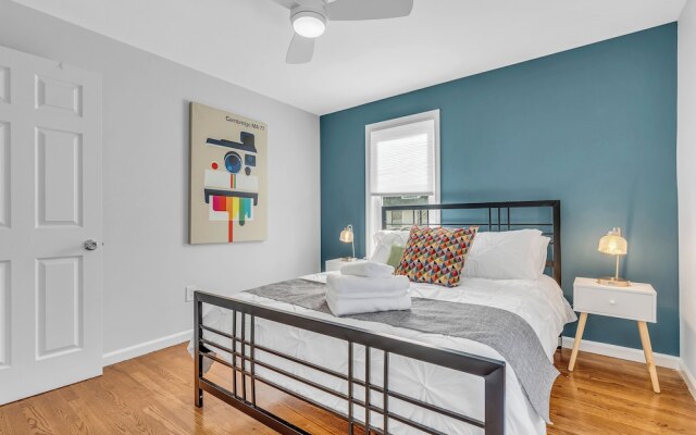 Heck Street Hideaway