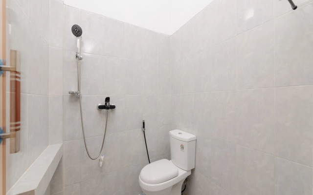 RedDoorz Plus Syariah Near Mall Boemi Kedaton Lampung