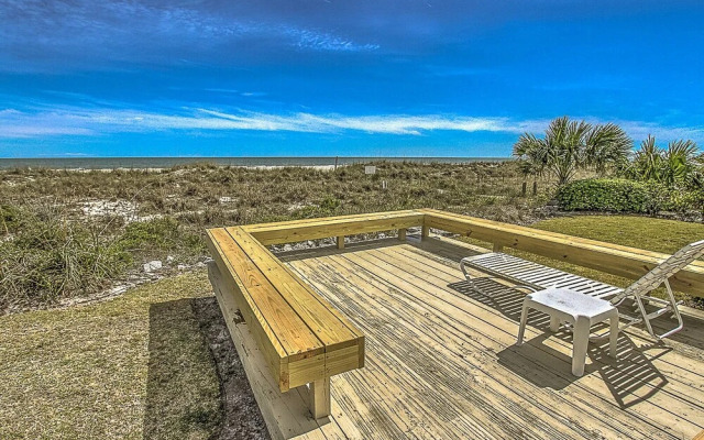 13 Dune Lane