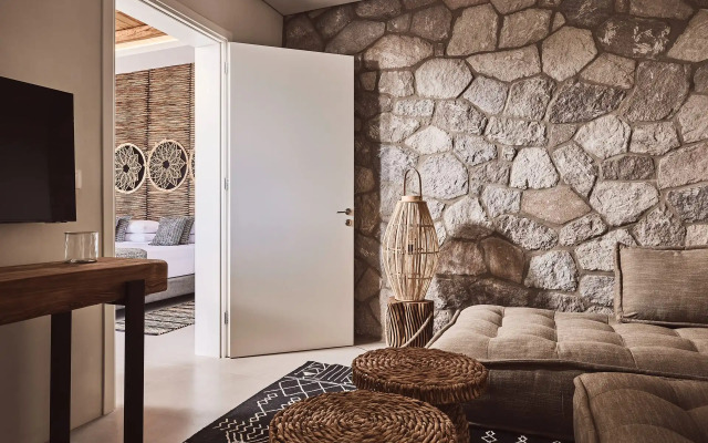 Serenity Suite Milos