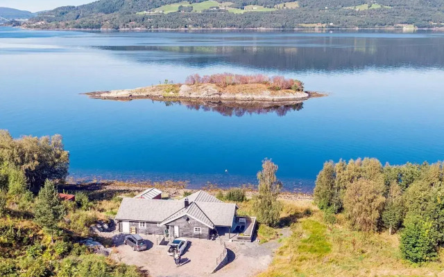 8 Person Holiday Home in Torvikbukt