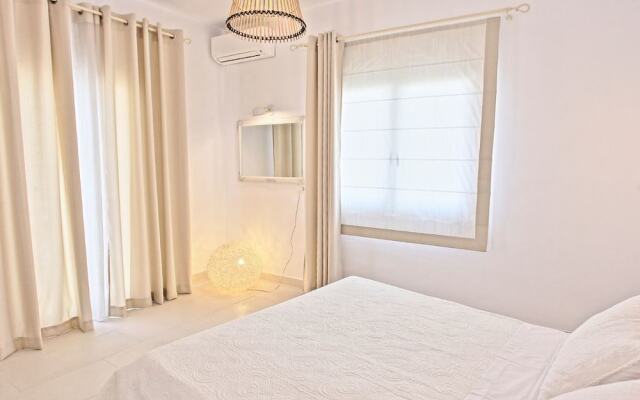 Villas Eleftheria