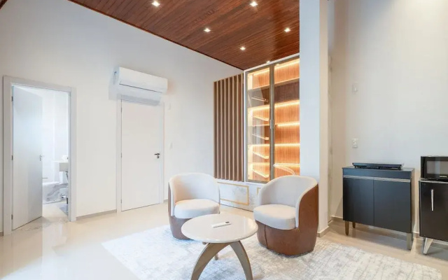 Full Studio 650m From Meia Praia Rgor0025