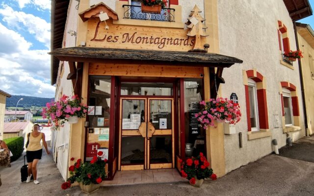 Hotel Les Montagnards