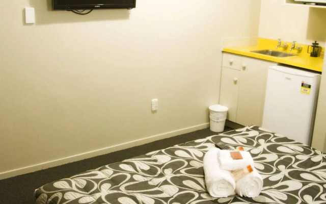 Middlemore Motel