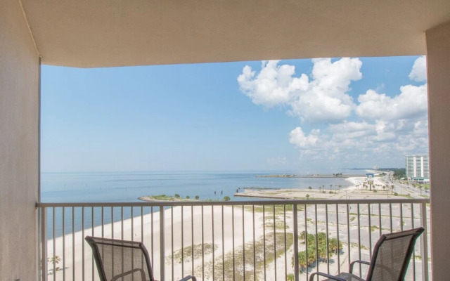 Sea Breeze 1007 Penthouse