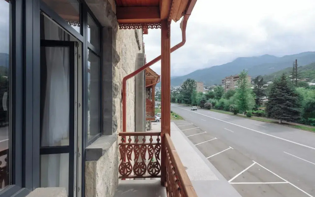 Old Ijevan Boutique Hotel