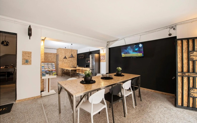 Piraeus Premium Suites