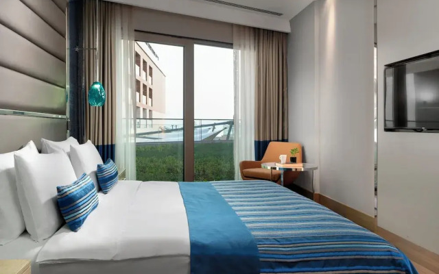 Crowne Plaza Florya Istanbul, an IHG Hotel