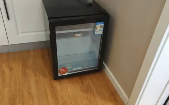 Wanhua Hotel (Piazza del Popolo Hotel)