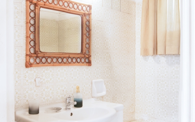 Best House, Marina Home, Athens Avenue, Patra