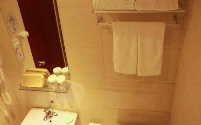 GreenTree Inn TaiAn Yingchun Road Dai Temple Express Hotel