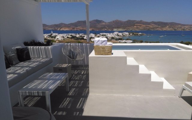 Milos Breeze Boutique Hotel