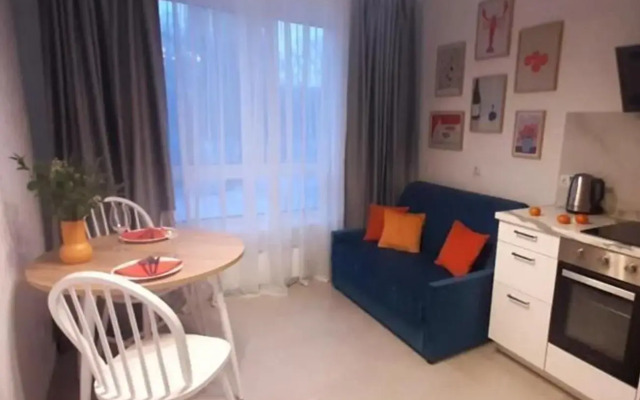 Apartments on 38k1 Akademika Pavlova Street