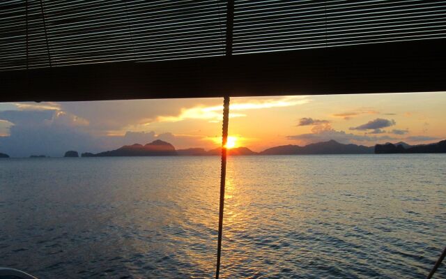 Palawan Secret Cruise