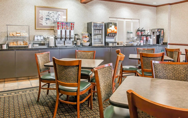 Comfort Suites Grandville - Grand Rapids SW