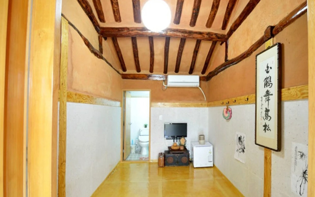 Jeonju Good Day Hanok Stay