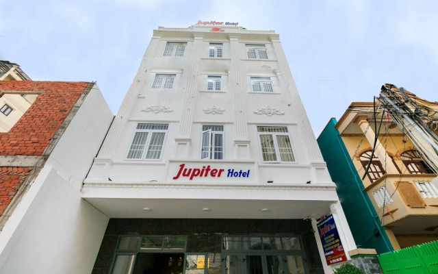 OYO 331 Jupiter Hotel