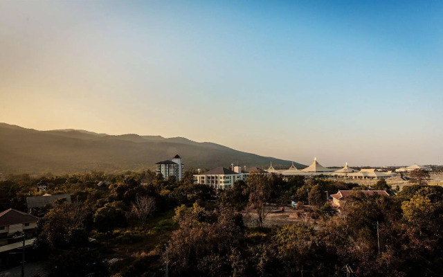 WE Valley Hotel