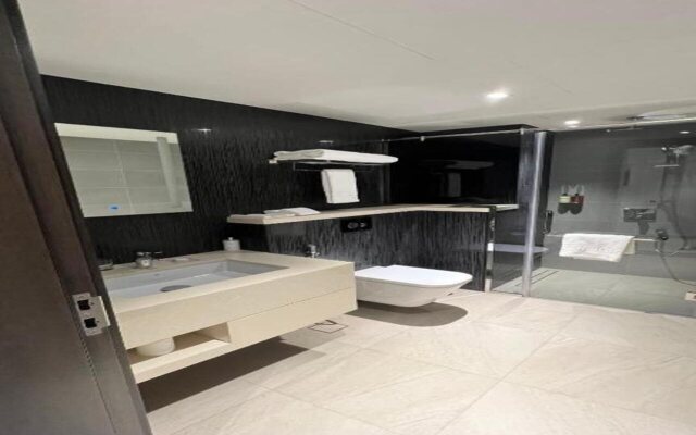Hotel Citadines Al Ghubrah Muscat