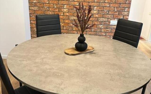 City Center Accommodation - 302