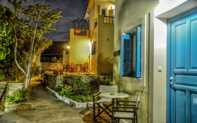 Mainades Maisonettes and Studios