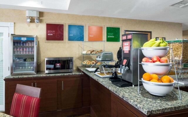 Quality Suites Irving-Las Colinas