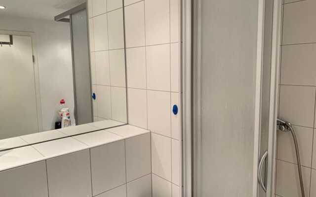 AB Apartment 127