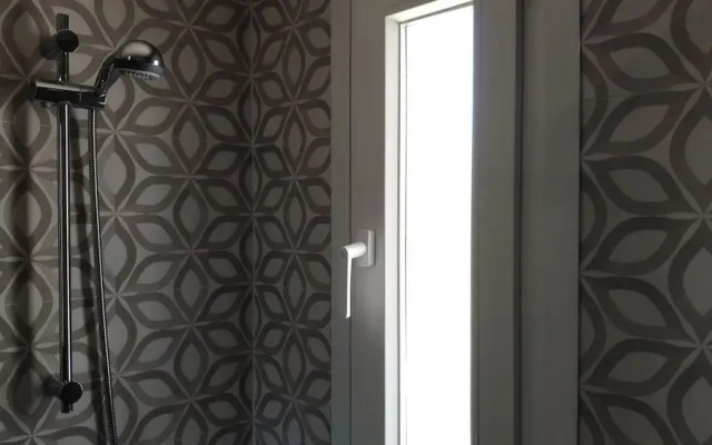 Beautiful 1 Bedroom Apartment
