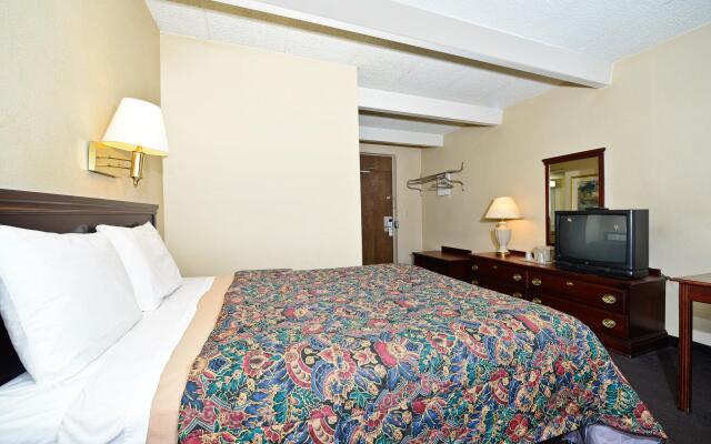Americas Best Value Inn Phillipsburg