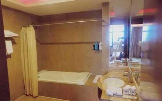 Dongzhu Big Hotel