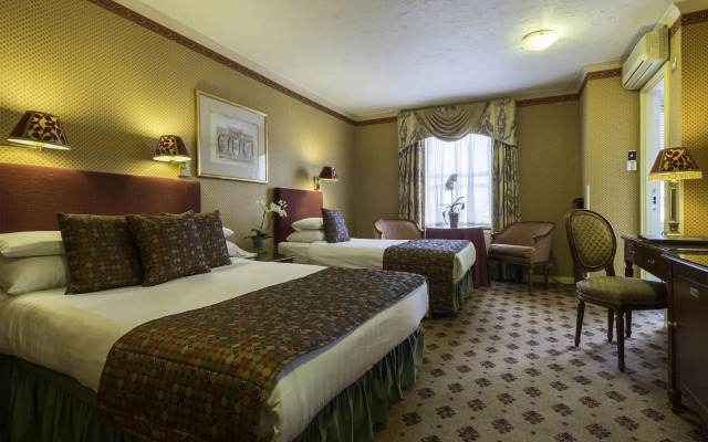 London Lodge Hotel