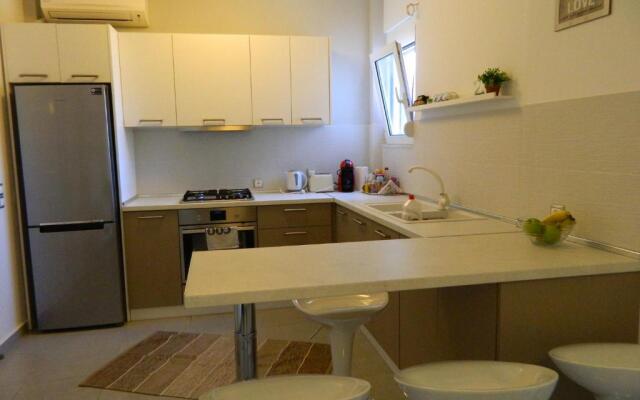 Kalithies apartment