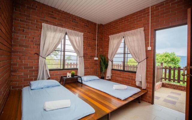 Red House the Garden Stay in Bukit Tinggi by PLAY