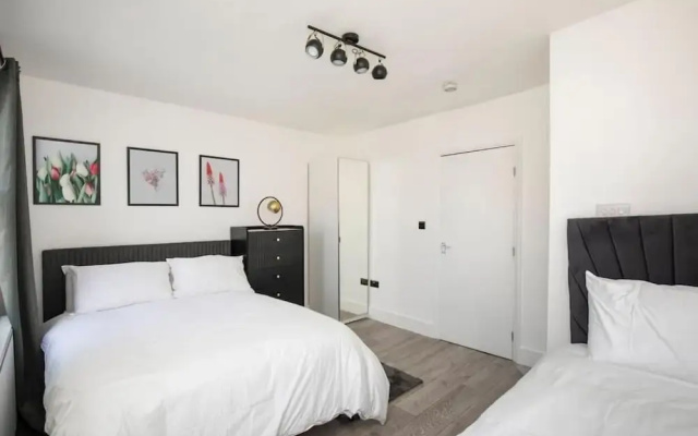 Spacious Serenity in the Heart of Central London