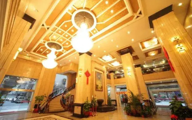 Century Star Hotel