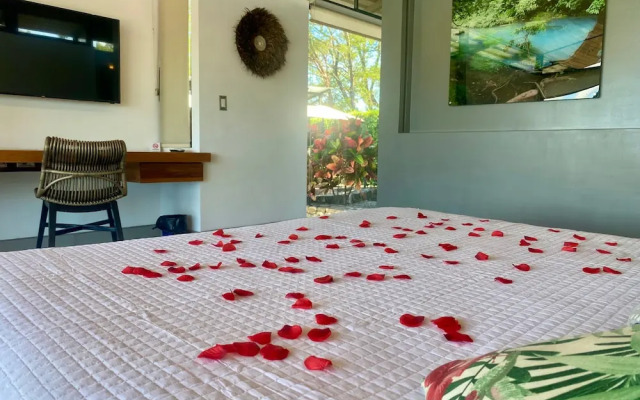 Pacific Kalokairi Adults Only