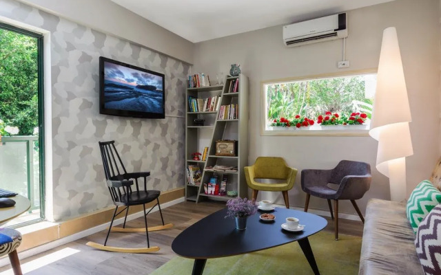 Gordon Inn Youth Hostel