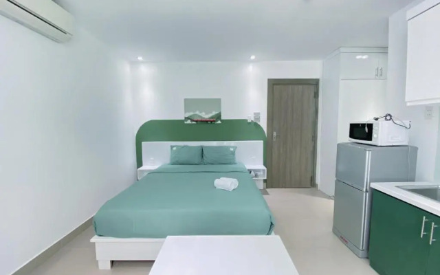 The Arrivals Home-District 3-10stars-SG center