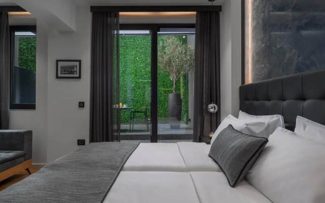 No 15 Ermou Hotel